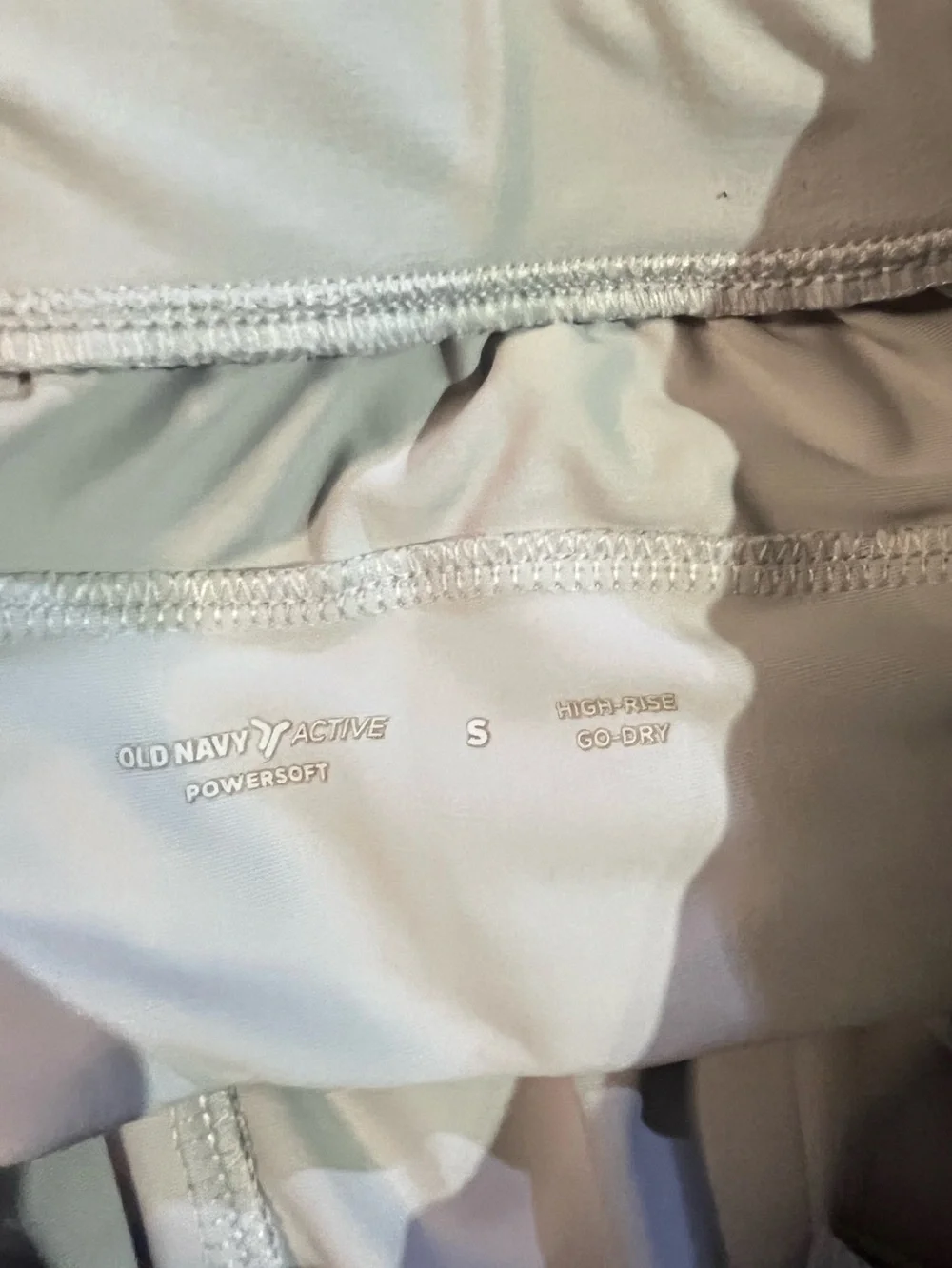 Old Navy High Waisted Powersoft Shorts, Ivory/Cream, Sz S